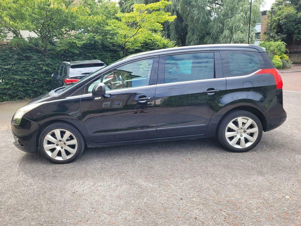 Peugeot 5008 Active Grey #22