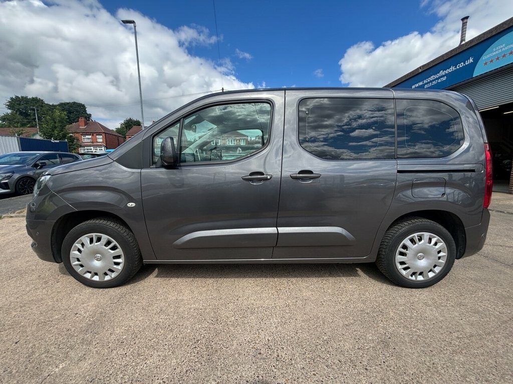 Vauxhall Combo Life 1.5L Energy Grey #4