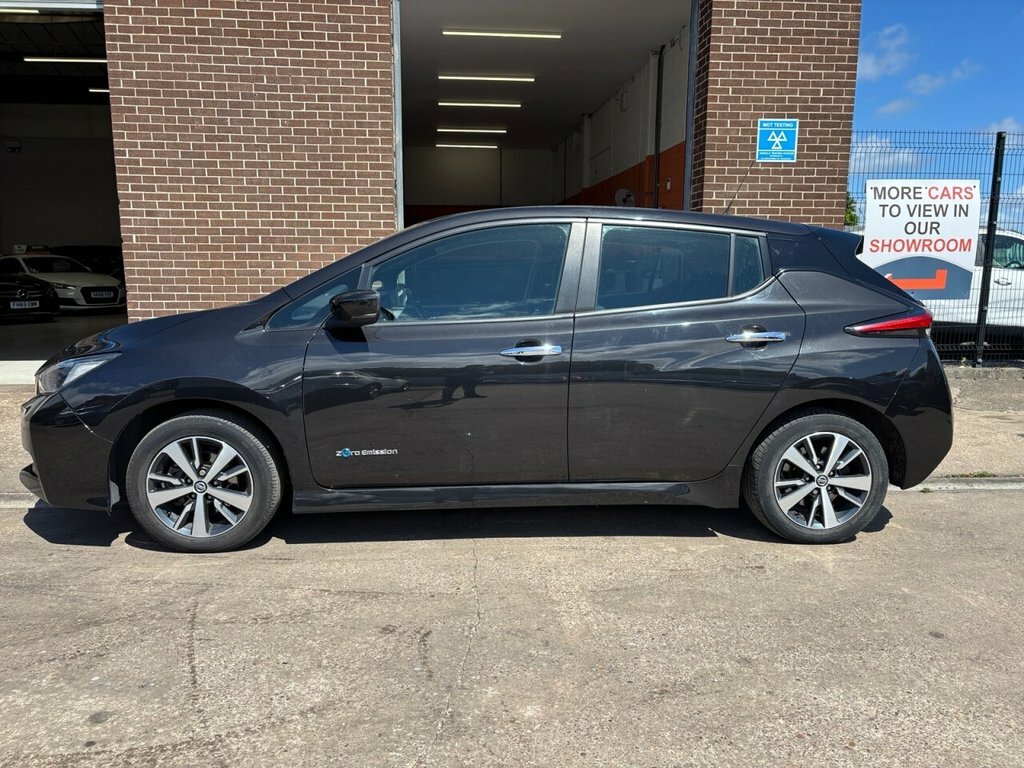 Nissan Leaf Acenta Black #4