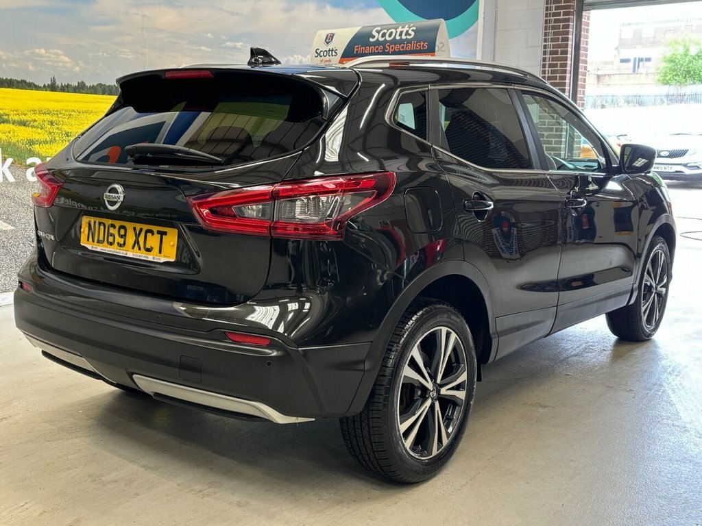 Nissan Qashqai 1.3L N-connecta ND69XCT Black #5