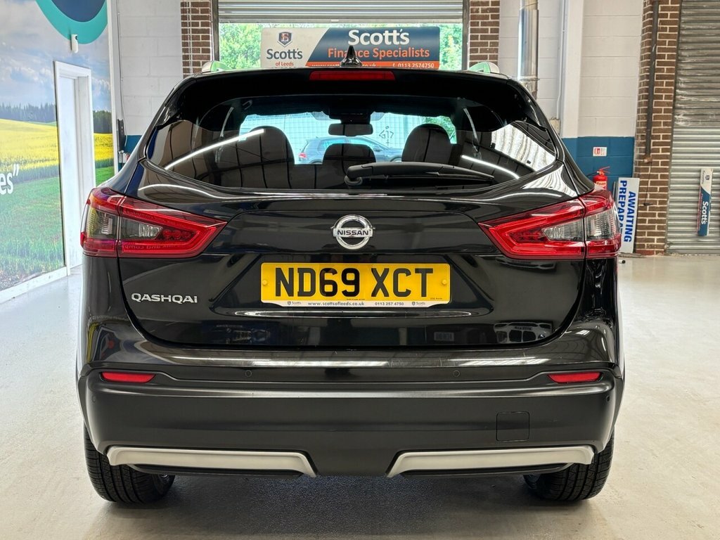 Nissan Qashqai 1.3L N-connecta ND69XCT Black #6