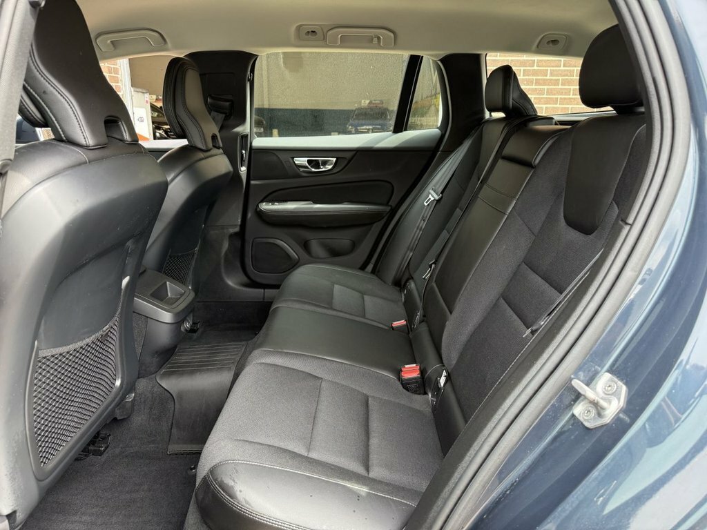 Volvo V60 D4 Momentum Rear Park Assist Heated Seats  #12