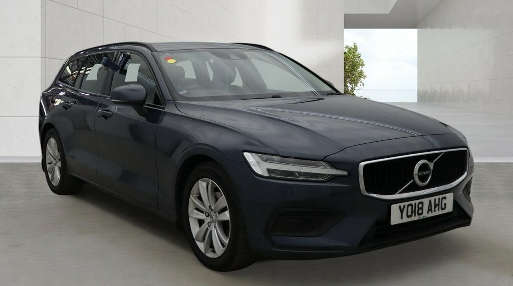 Volvo V60 2L Momentum Blue