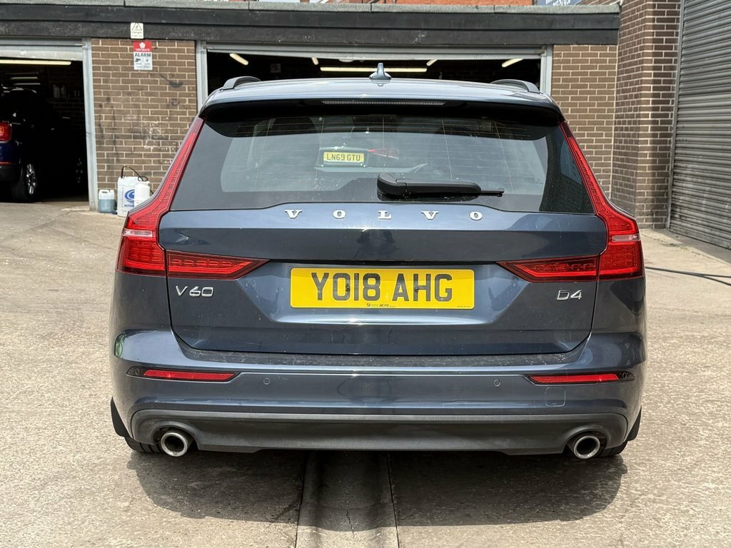 Volvo V60 D4 Momentum Rear Park Assist Heated Seats  #7