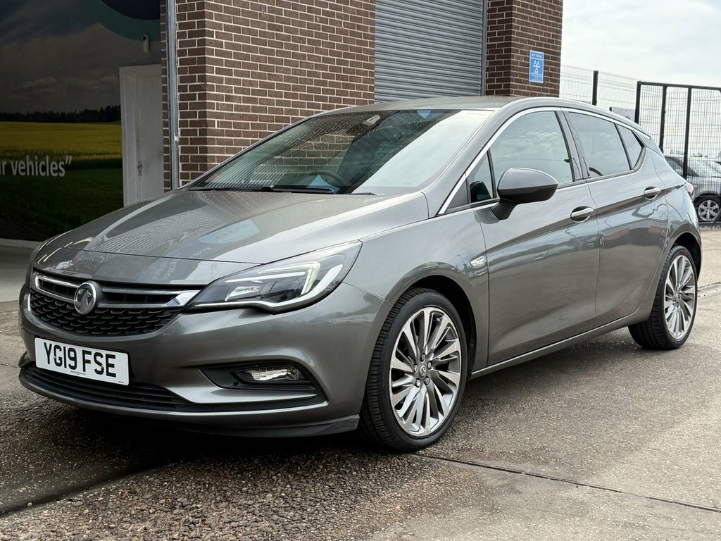 Vauxhall Astra 1.4L Griffin Grey #3