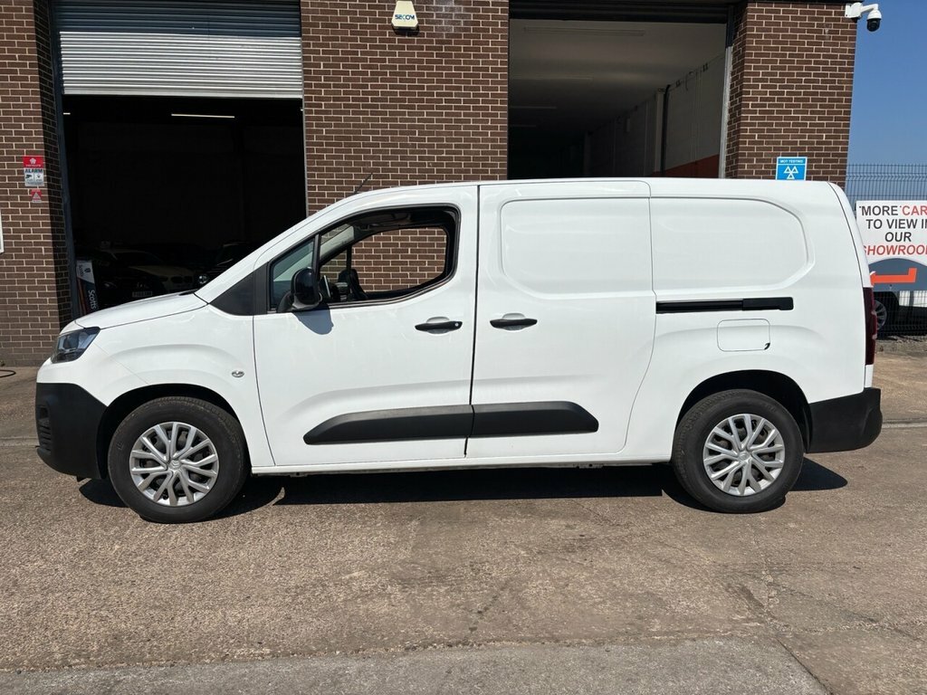 Citroen Berlingo 1.5L Enterprise Xl Pro 6Dr White #4