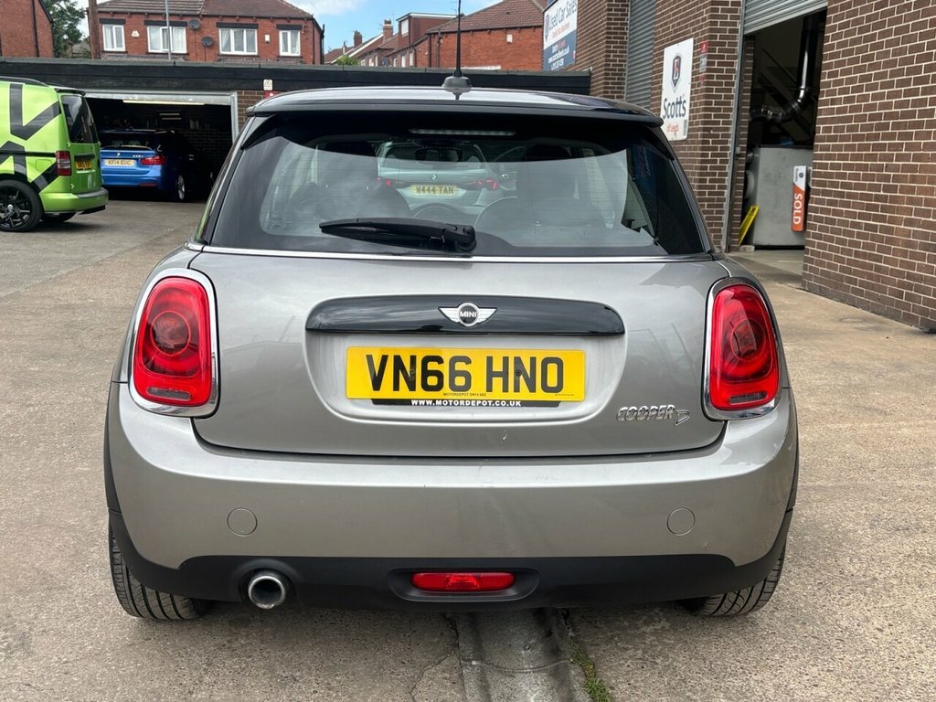 Mini Hatch 1.5L Cooper D VN66HNO Silver #5