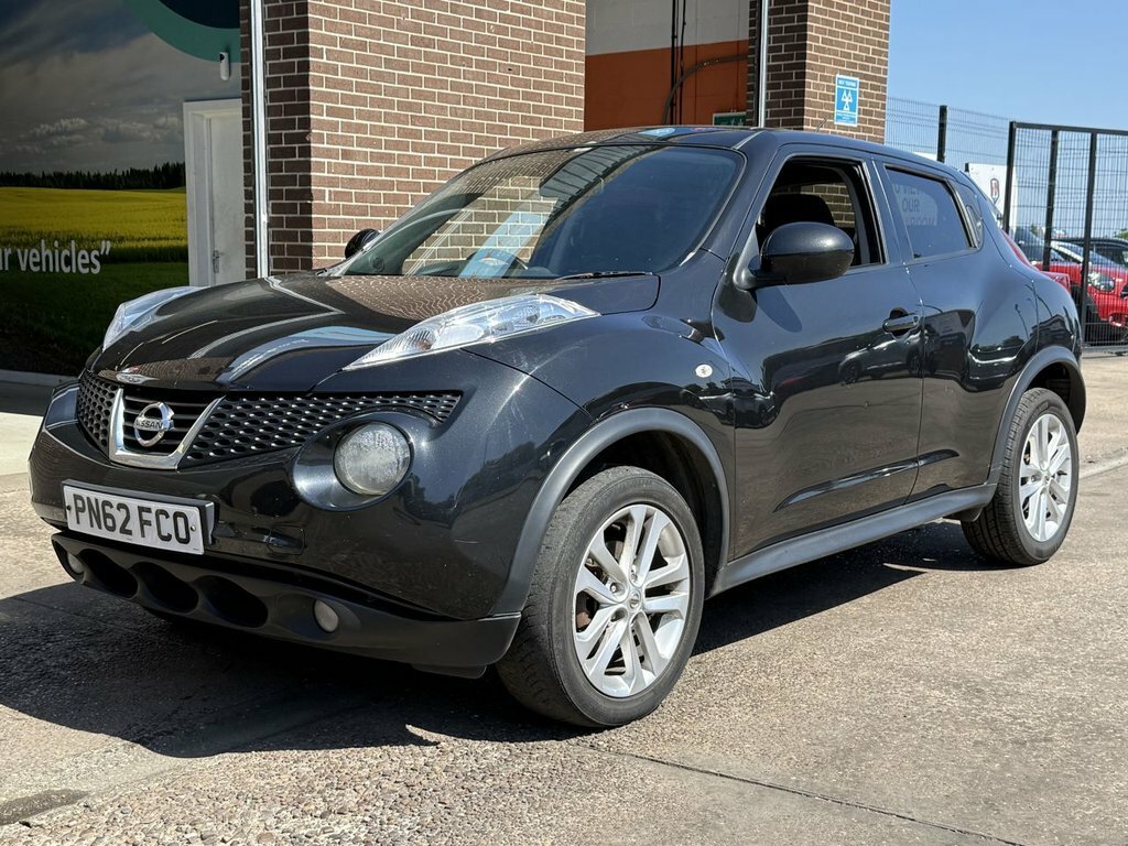 Nissan Juke 1.6L Acenta Premium Black #3