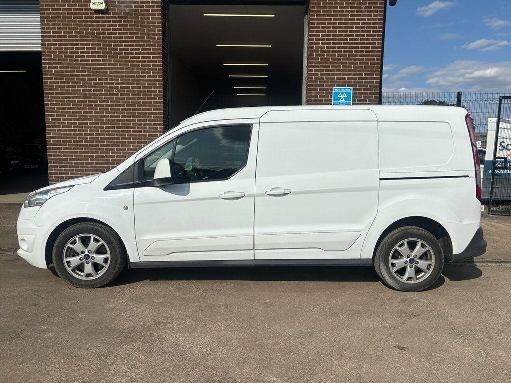 Ford Transit Connect 1.5L Limited White #4