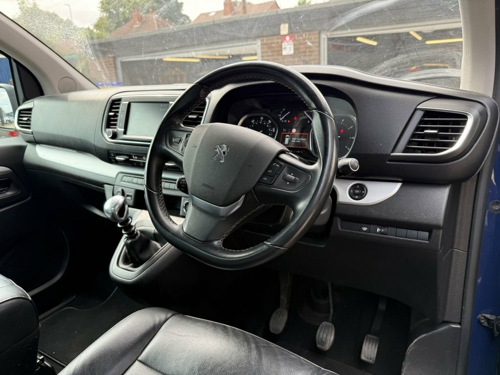 Peugeot Traveller Active Silver #10