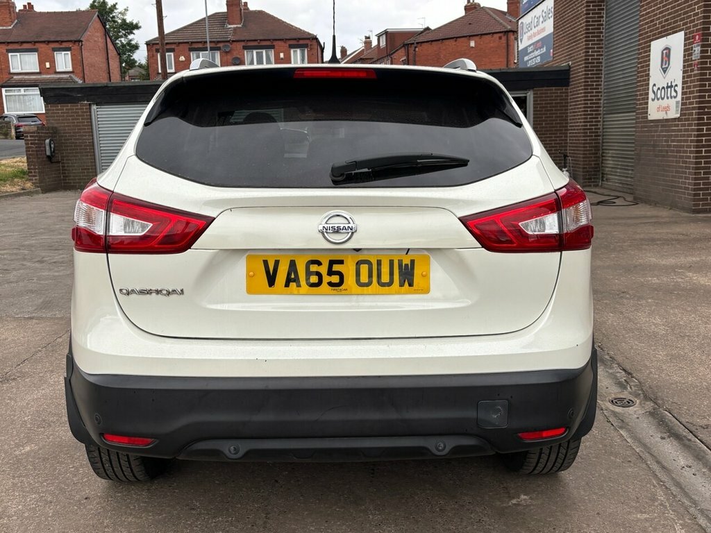 Nissan Qashqai 1.6L Tekna White #6