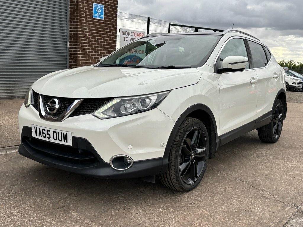 Nissan Qashqai 1.6L Tekna White #3