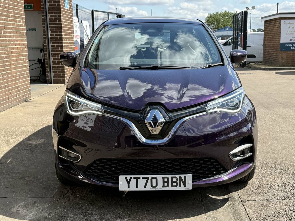 Renault Zoe Hatchback Purple #2