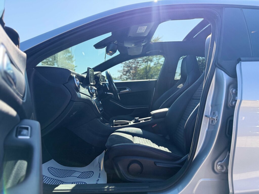 Mercedes-Benz CLA Class 2018 1.6 Cla180 Sport Coupe Euro Blue #24