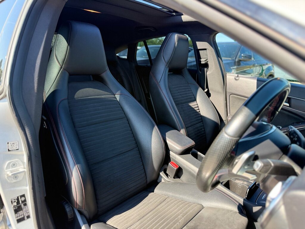 Mercedes-Benz CLA Class 2018 1.6 Cla180 Sport Coupe Euro Blue #22