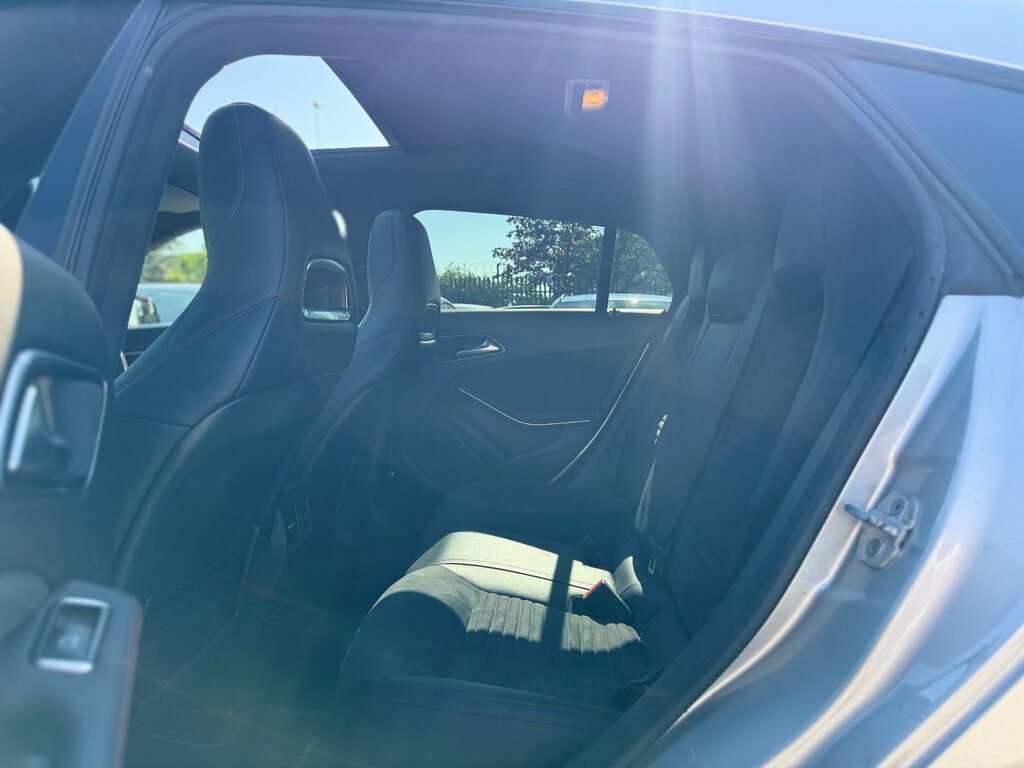 Mercedes-Benz CLA Class 2018 1.6 Cla180 Sport Coupe Euro Blue #30