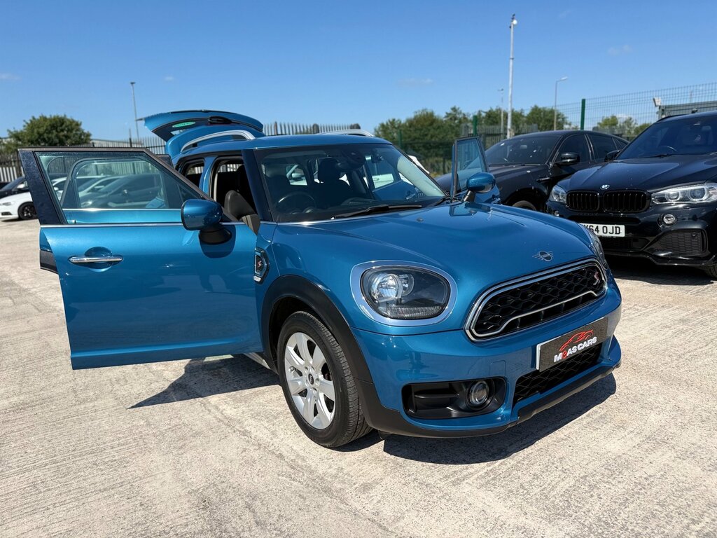 Mini Countryman 1.5 Cooper Classic Red #10