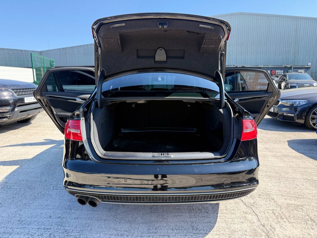 Audi A4 1.8T Fsi 170 S Line Black #15