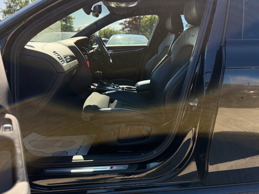 Audi A4 1.8T Fsi 170 S Line Black #22