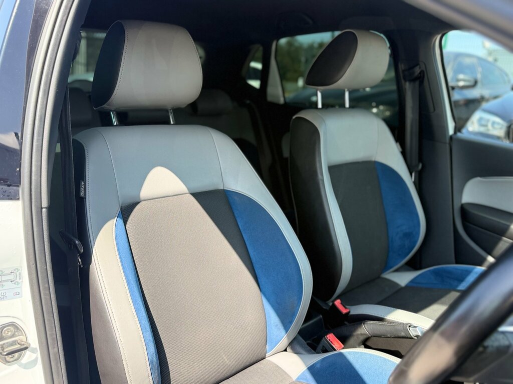 Volkswagen Polo Match Blue #20