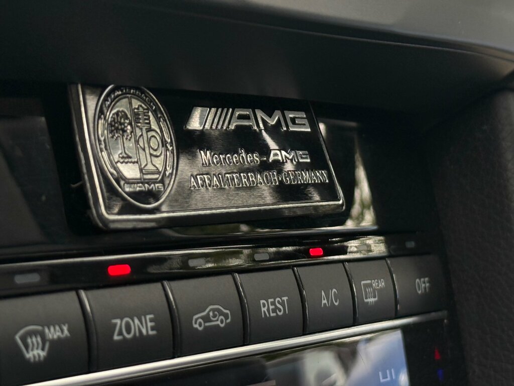 Mercedes-Benz E Class Amg Sport Silver #53