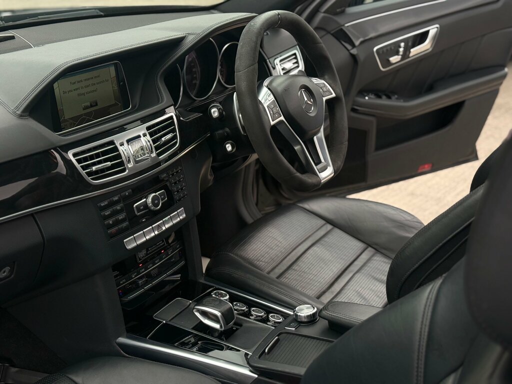 Mercedes-Benz E Class Amg Sport Silver #26