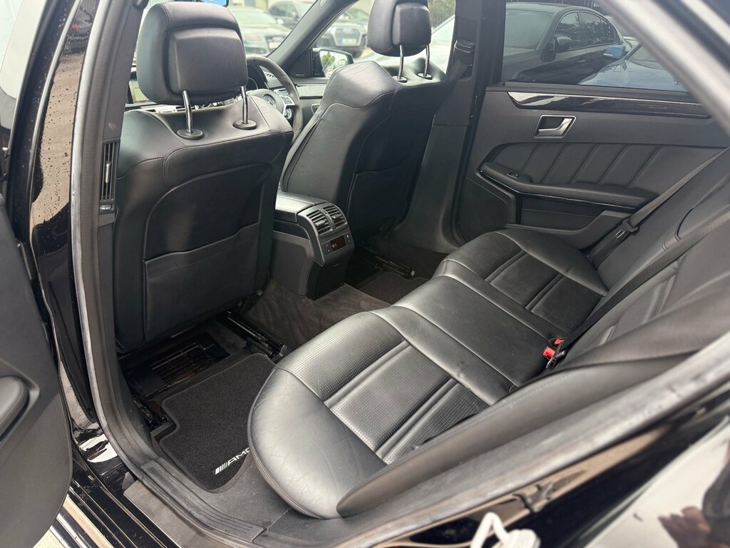 Mercedes-Benz E Class Amg Sport Silver #31