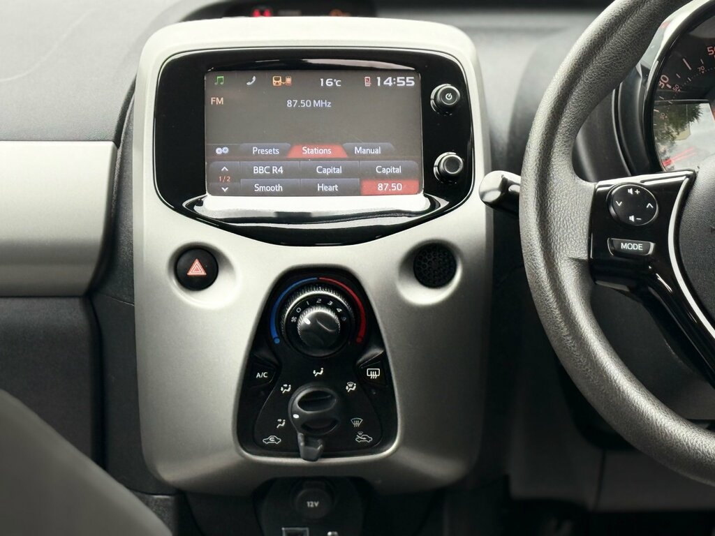 Peugeot 108 1.0 Active Blue #37