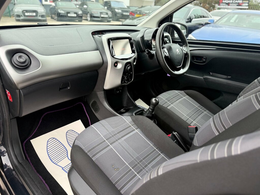 Peugeot 108 1.0 Active Blue #26