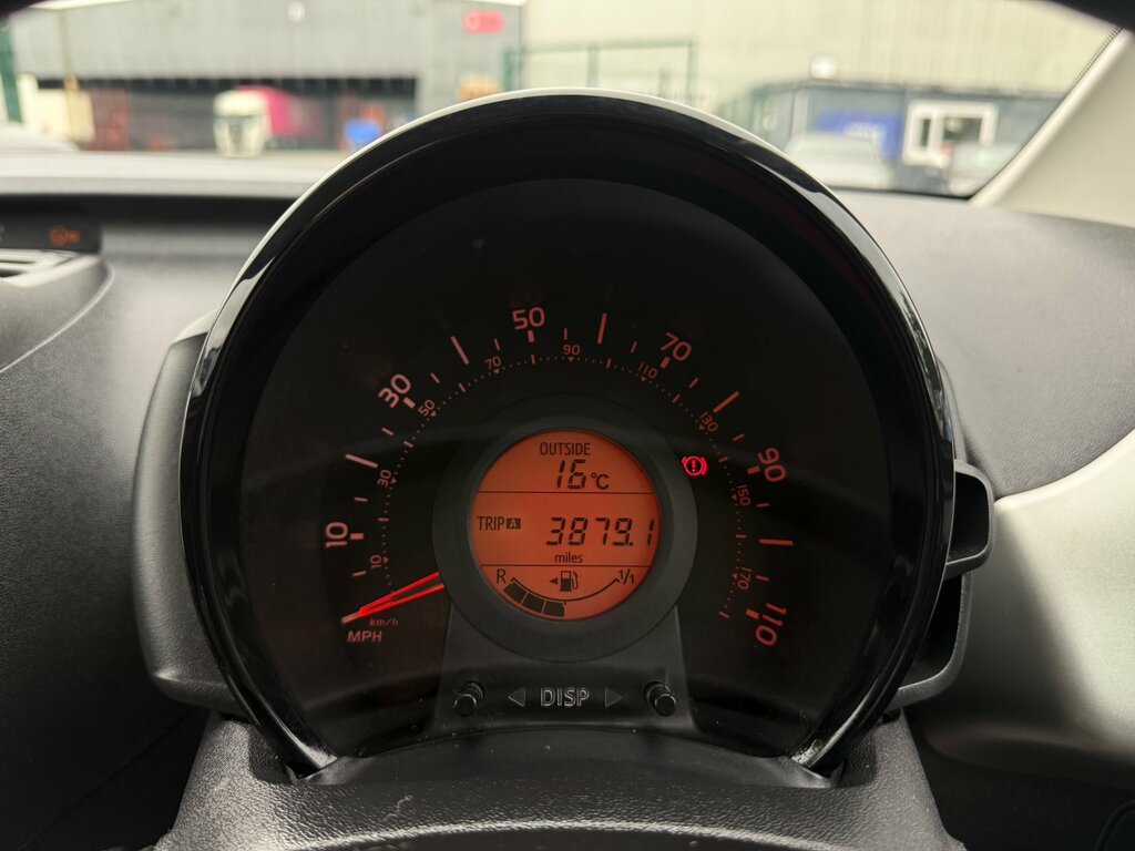 Peugeot 108 1.0 Active Blue #47