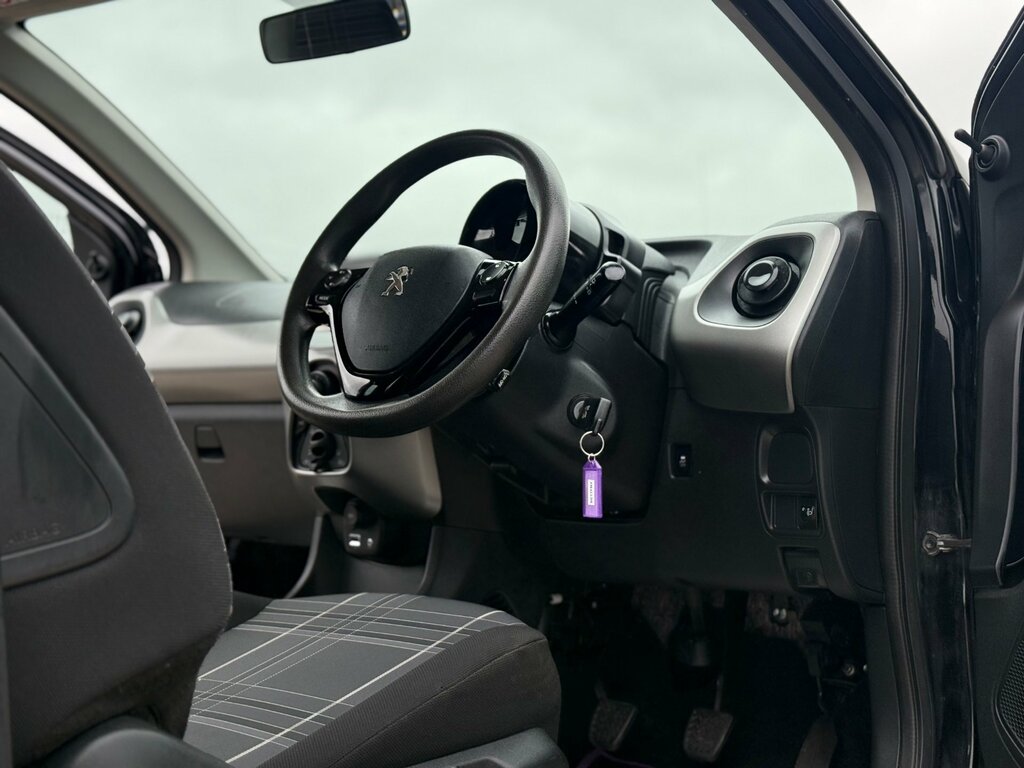Peugeot 108 1.0 Active Blue #21