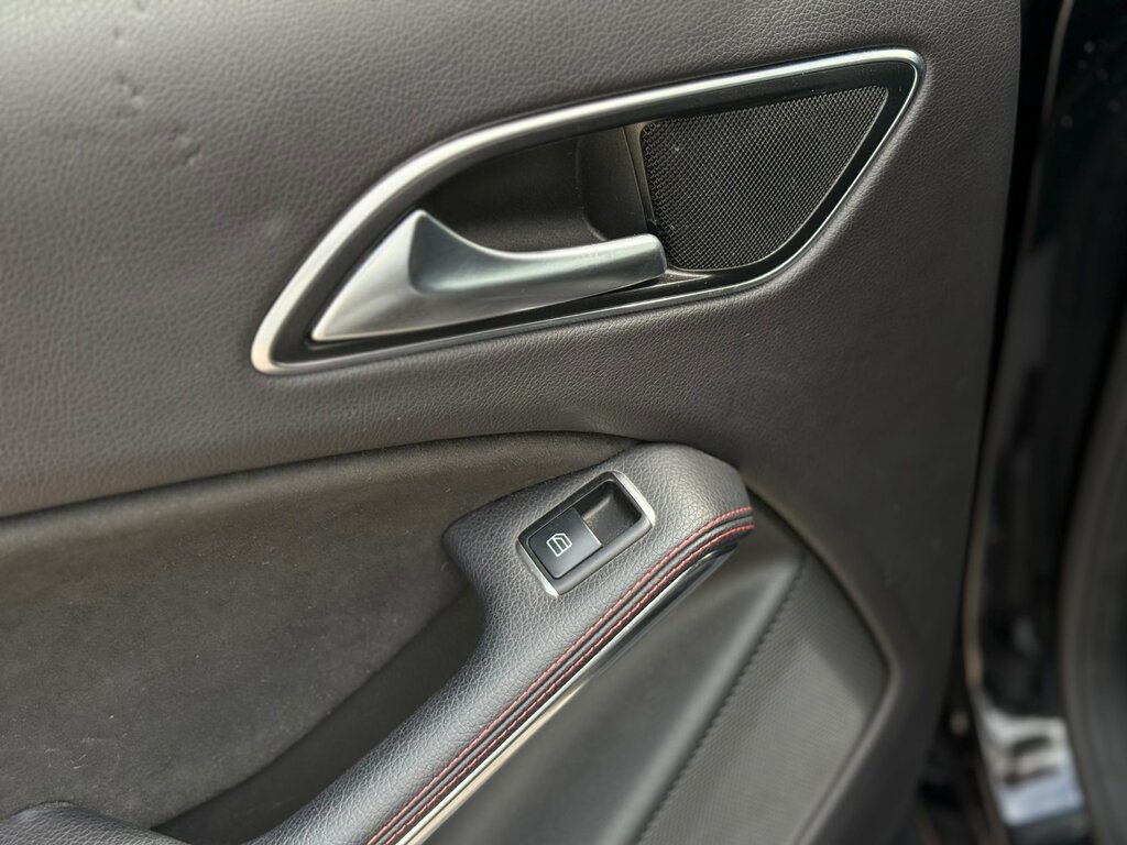 Mercedes-Benz GLA Class Gla 200 Sport Executive D Grey #52