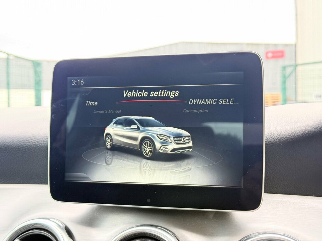 Mercedes-Benz GLA Class Gla 200 Sport Executive D Grey #42