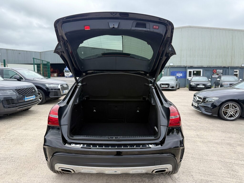 Mercedes-Benz GLA Class Gla 200 Sport Executive D Grey #33