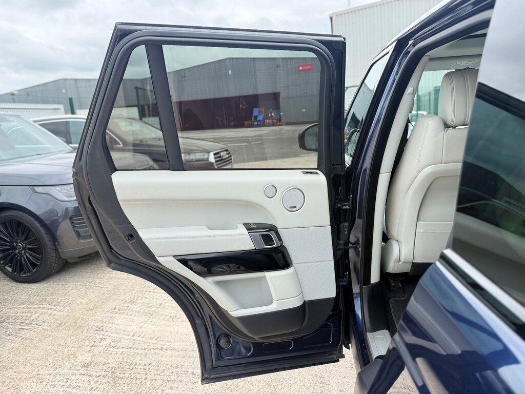 Land Rover Range Rover 4.4Sd V8 2015 Blue #62