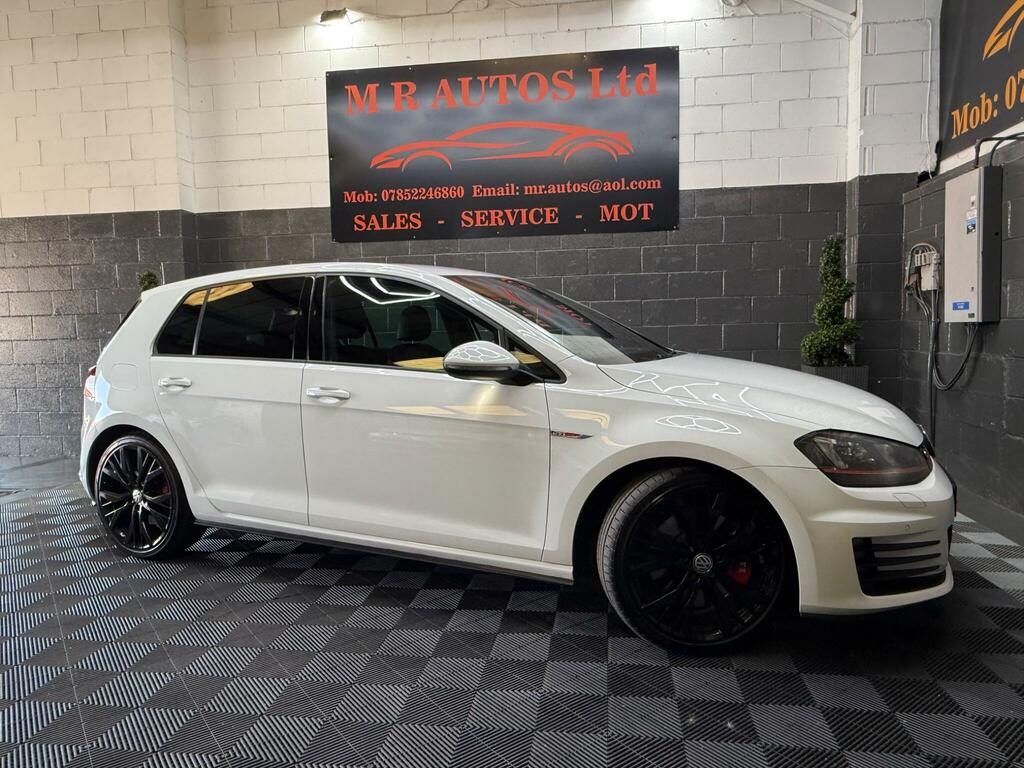 Volkswagen Golf Gti Performance White