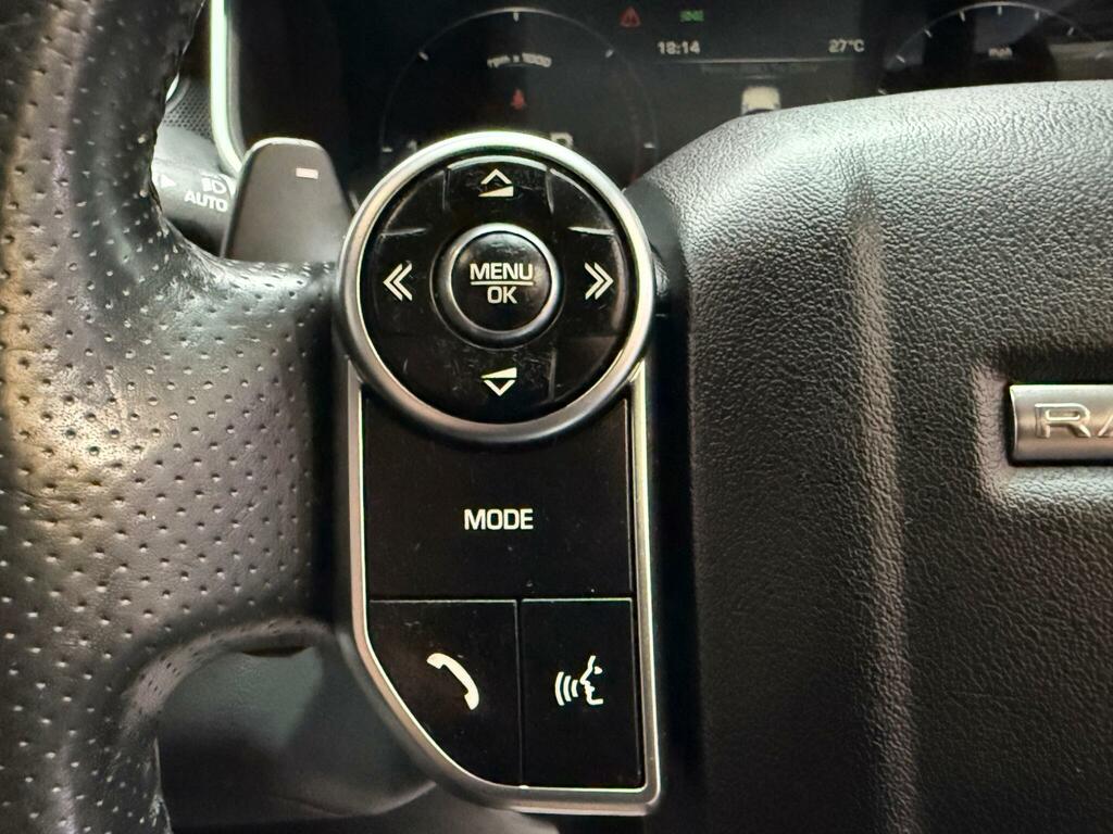 Land Rover Range Rover Sport Sdv6 Dynamic Black #31