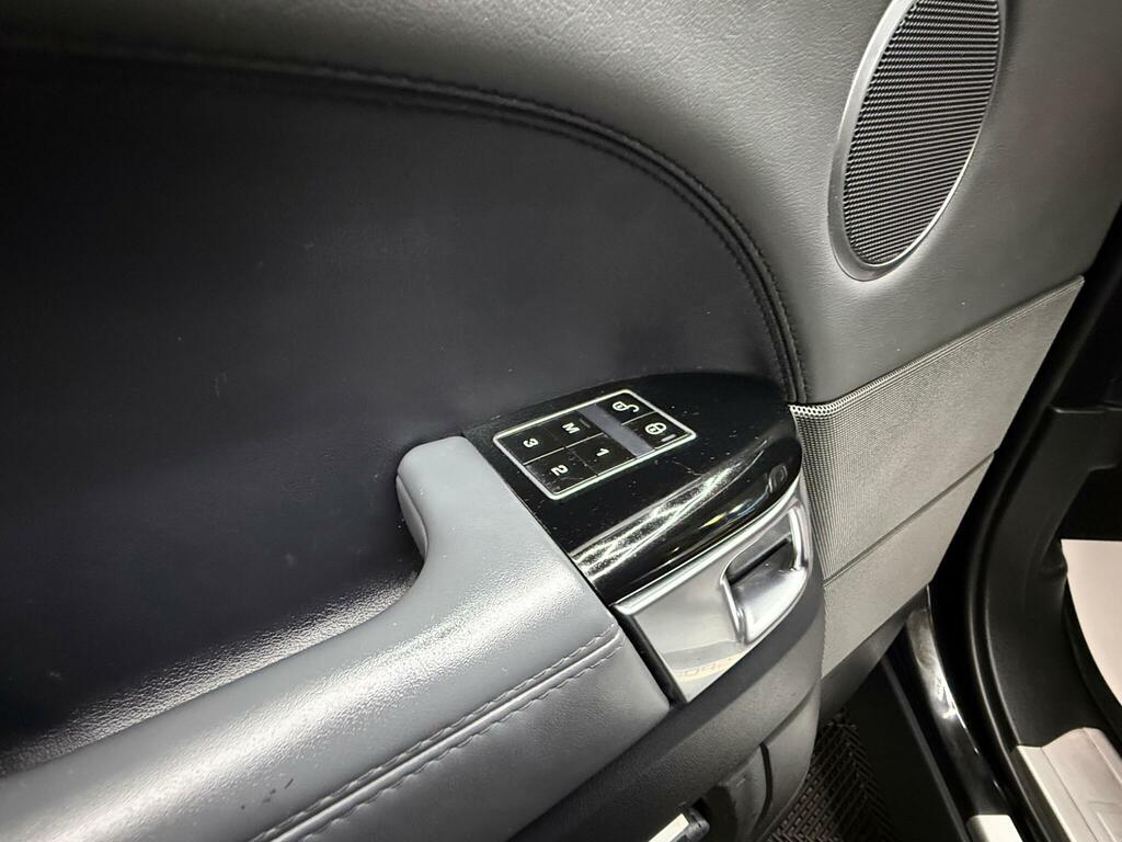 Land Rover Range Rover Sport Sdv6 Dynamic Black #19