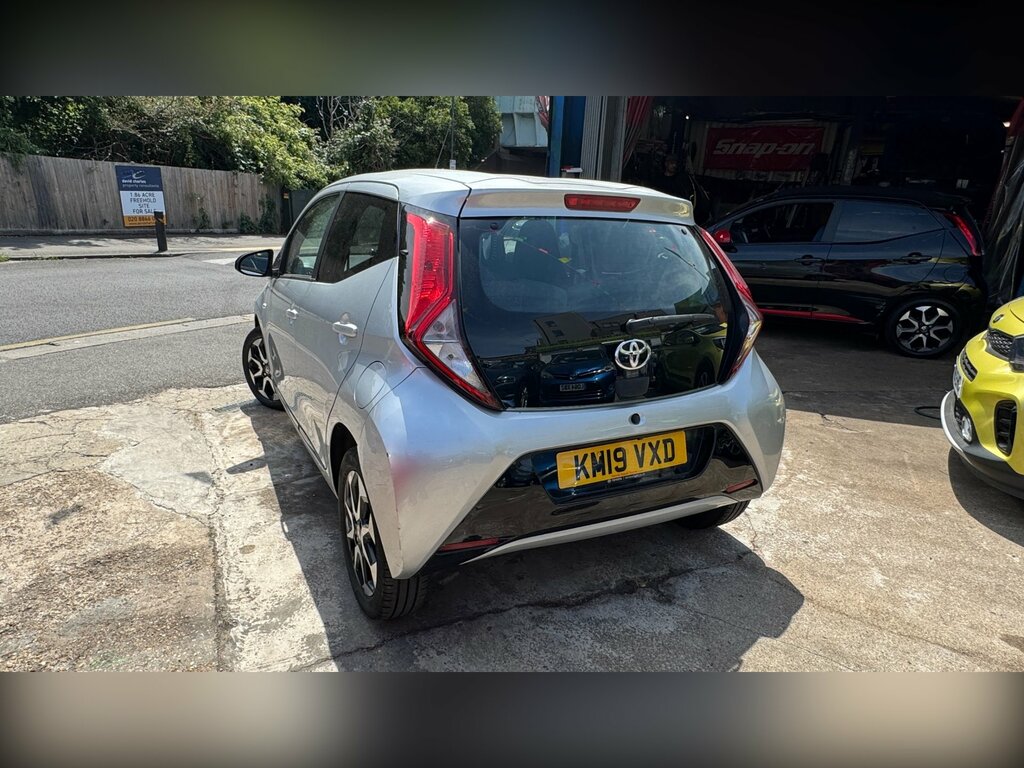 Toyota Aygo 1.0 Vvt-i X-trend Hatchback Euro KM19VXD Silver #6