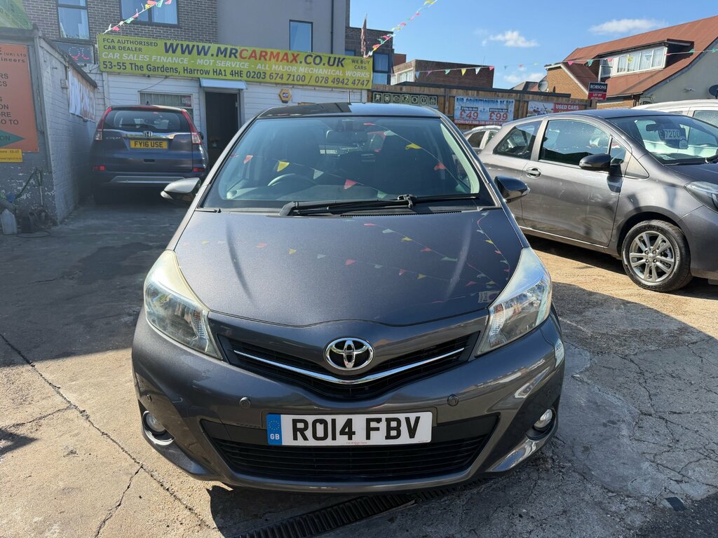 Toyota Yaris 1.33 Dual Vvt-i Icon Plus Hatchback Mul Grey #2