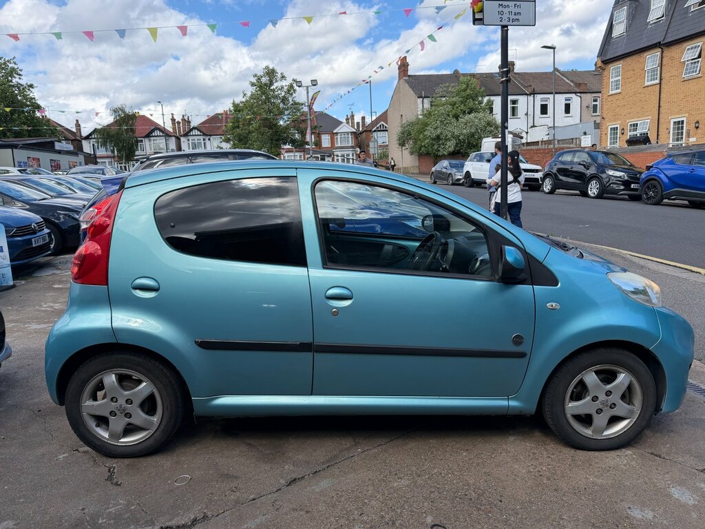 Peugeot 107 1.0 12V Envy Hatchback Euro 5 6 Blue #4