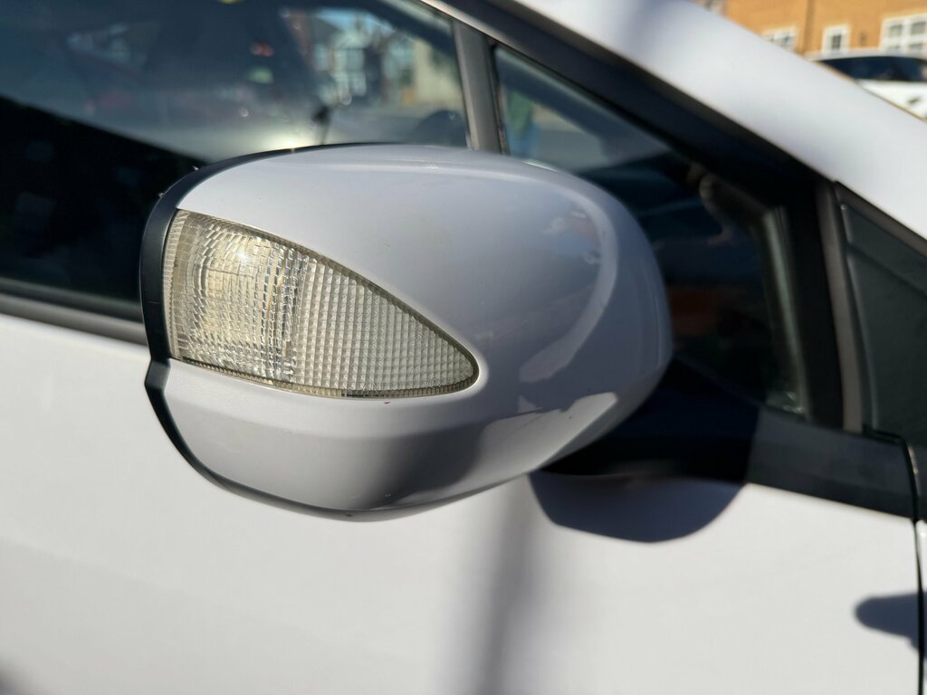 Honda Insight 2011 61 Reg 1.3H Ima Ex Cvt Euro 5 7,695  #35