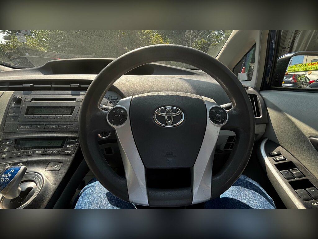 Toyota Prius 1.8 Vvt-h T3 Hatchback Hybrid Cvt Euro Blue #5