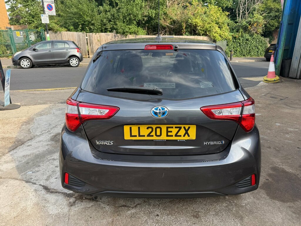 Toyota Yaris 1.5 Vvt-h Y20 Bi-tone Hatchback Hybrid LL20EZX Grey #6