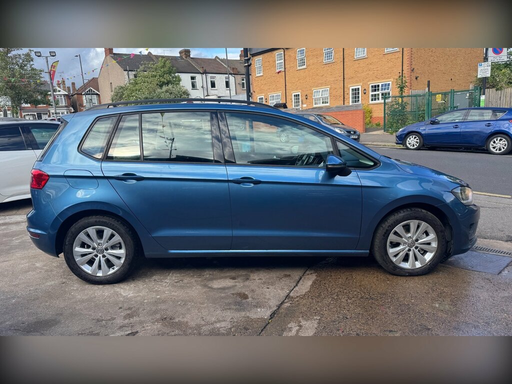 Volkswagen Golf SV 1.4 Tsi Bluemotion Tech Se Mpv Dsg Euro Blue #4