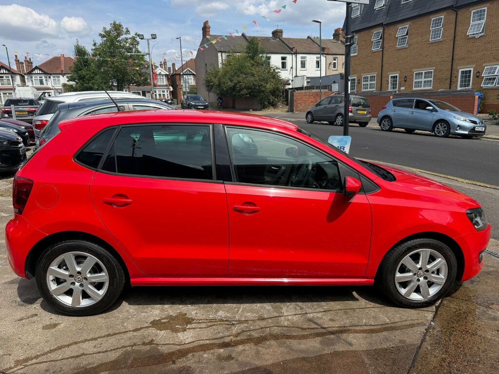 Volkswagen Polo 1.4 Match Edition Hatchback Dsg Euro 5 KU63XUJ Red #4