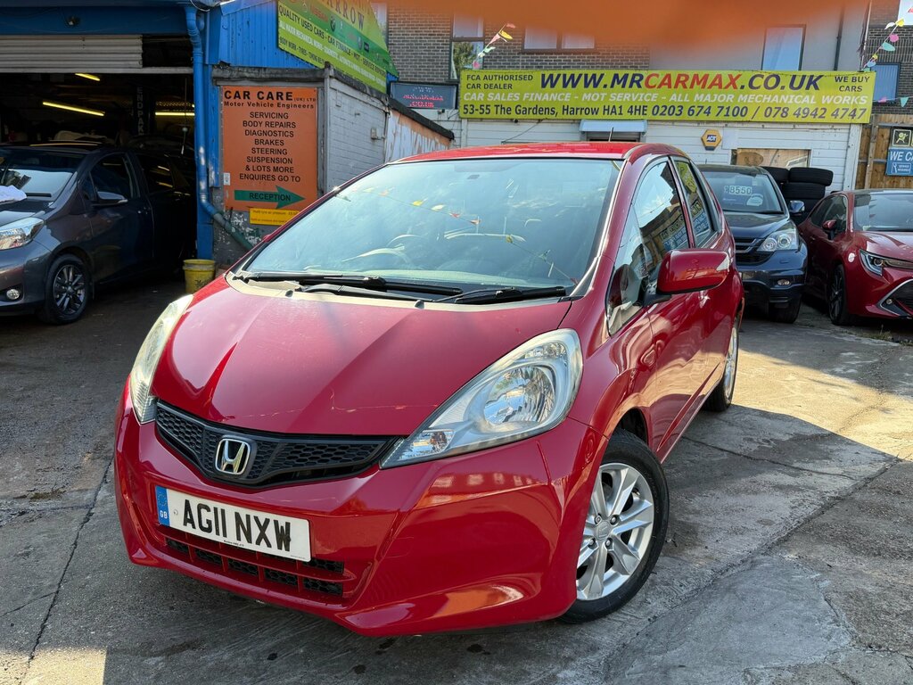 Honda Jazz 1.4 I-vtec Es Hatchback Cvt Euro 5 99 Red