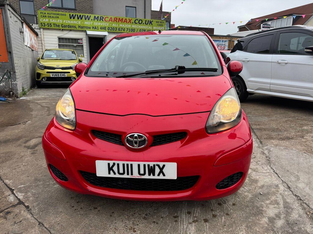 Toyota Aygo 1.0 Vvt-i Go Hatchback Euro 5 6 Red #2