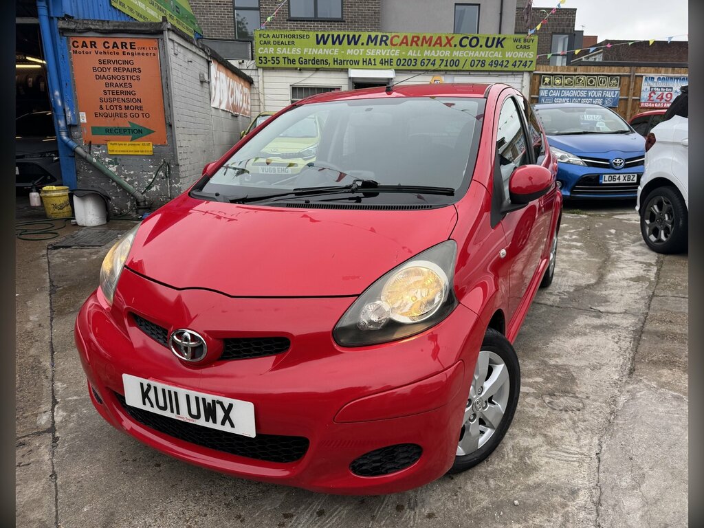 Toyota Aygo 1.0 Vvt-i Go Hatchback Euro 5 6 Red