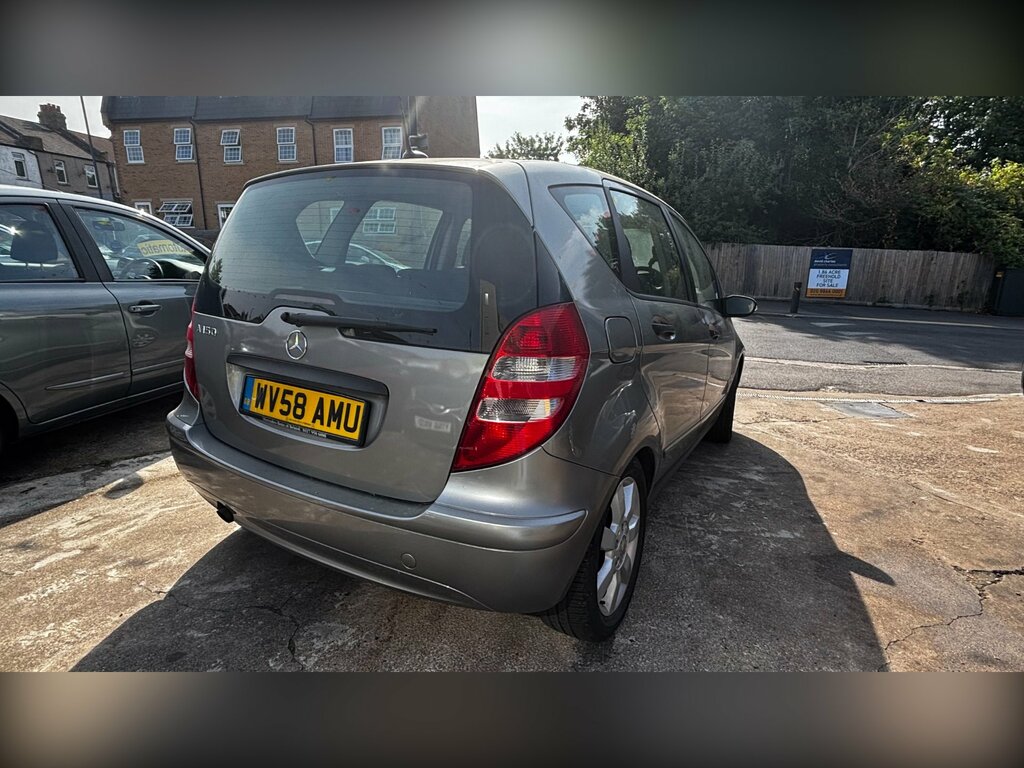 Mercedes-Benz A Class A150 Avantgarde Se Hatchback Silver #3